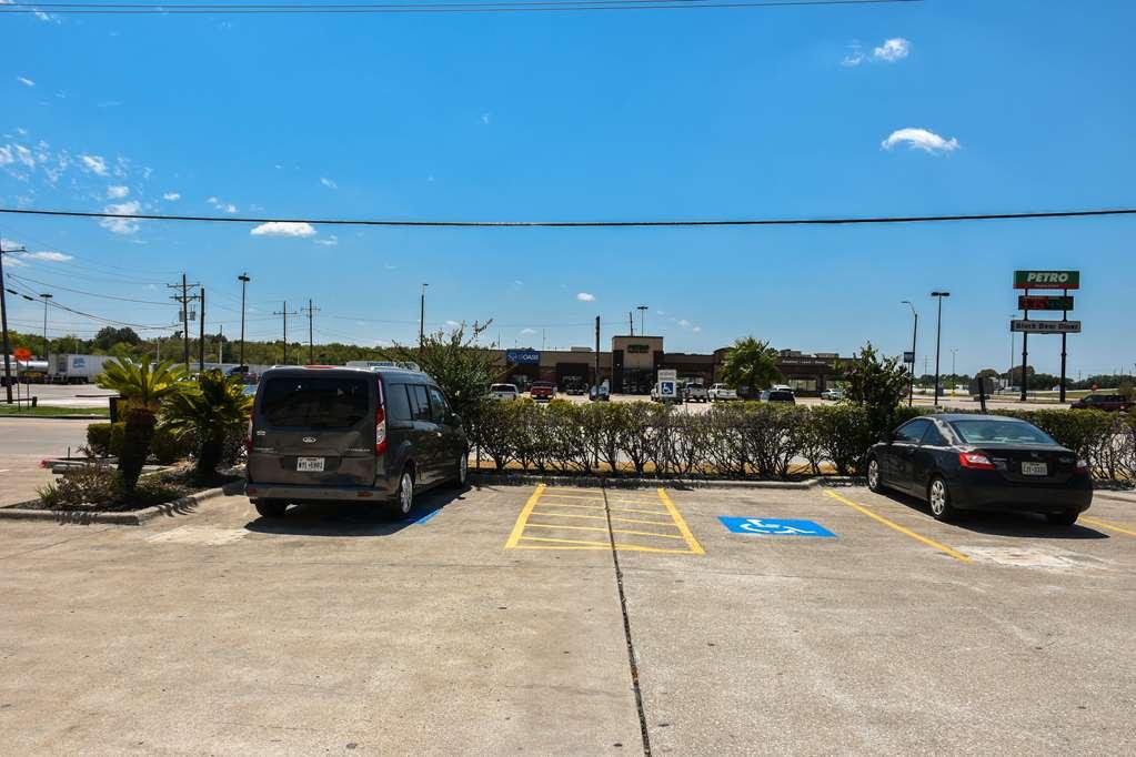 Econo I-10 South