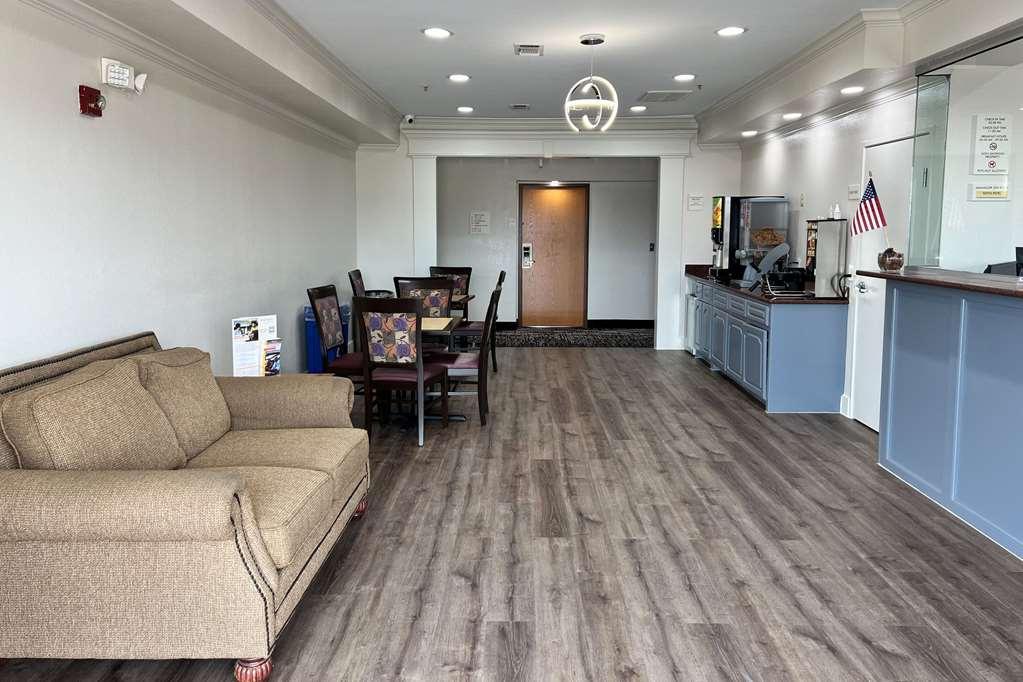 Hotel Econo I-10 South *